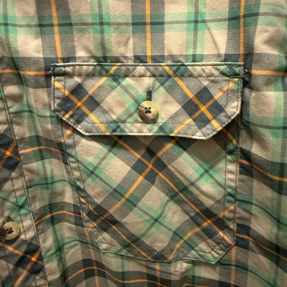 Magellan Outdoors Men's Casual Green Plaid Shirt Size M - Picture 3 of 6